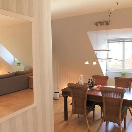 Apartment Ruhige Gemuetliche 2z-whg In S-west *
