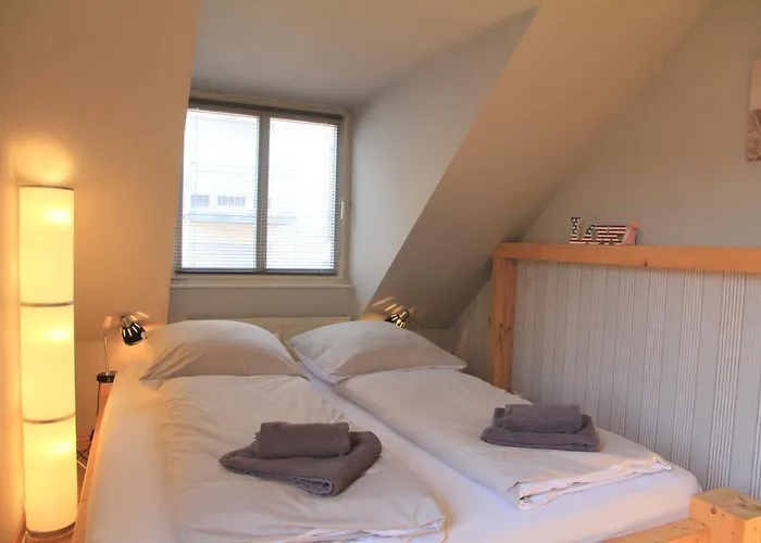 Ruhige Gemütliche 2z-whg In S-west * Stuttgart